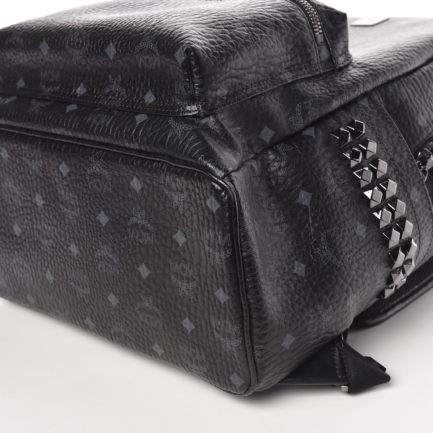 Visetos Medium Side Studs Stark Backpack Black