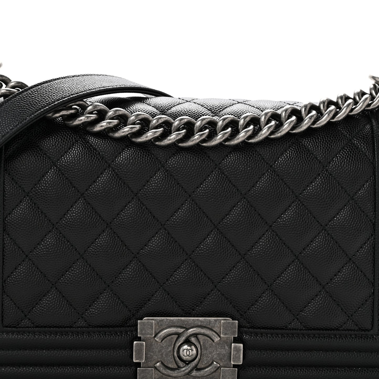 Caviar Quilted Medium Boy Flap Black