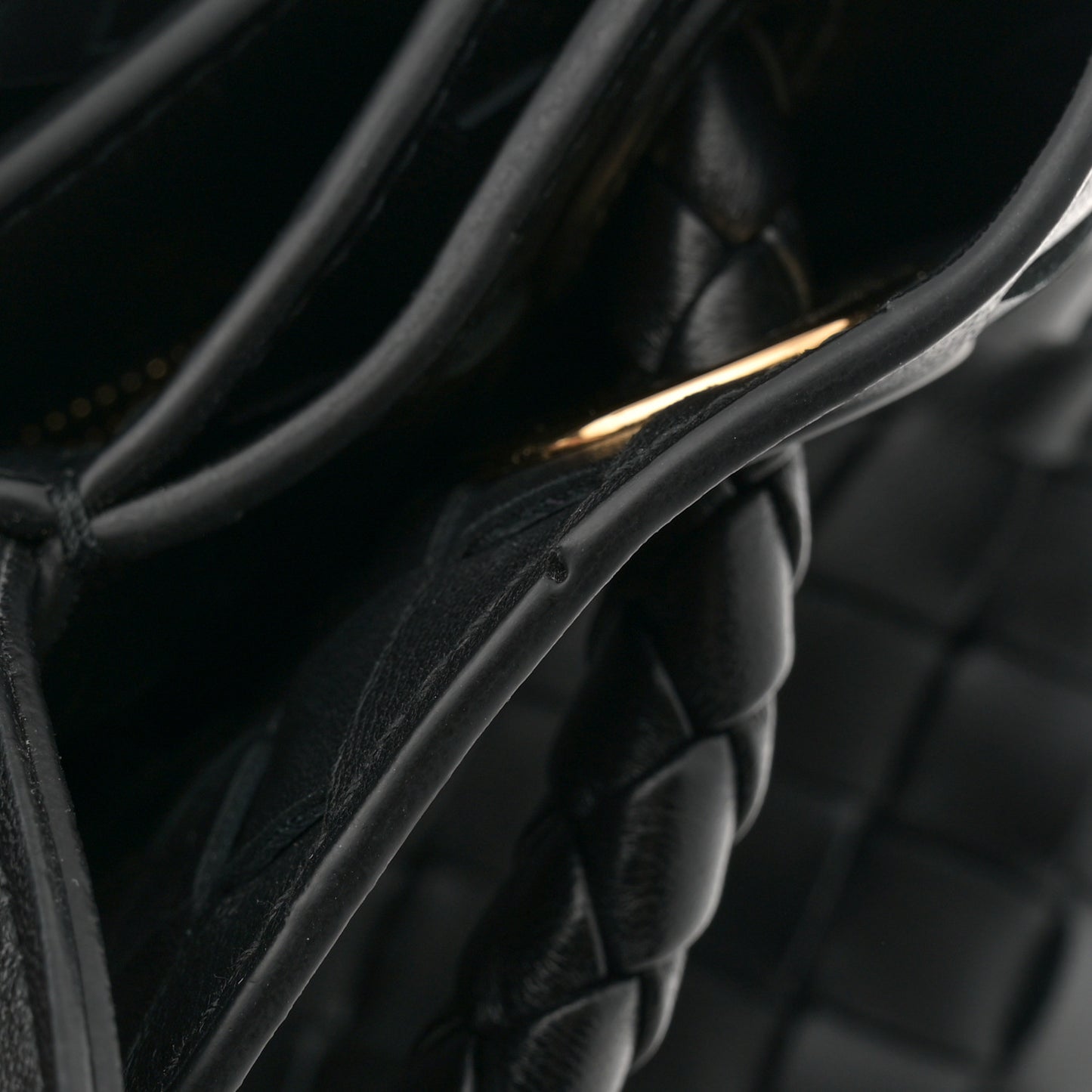 Nappa Intrecciato Medium Andiamo Shoulder Bag Black