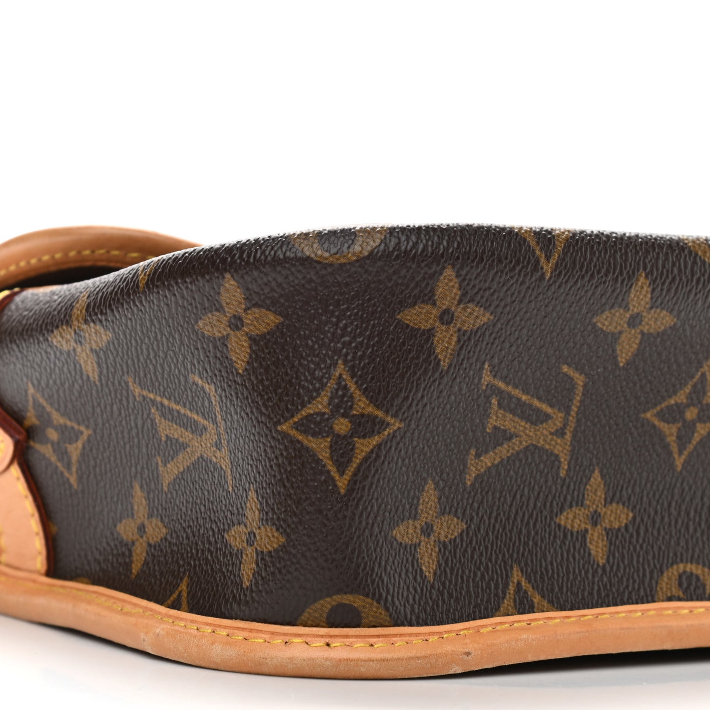 Monogram Sologne