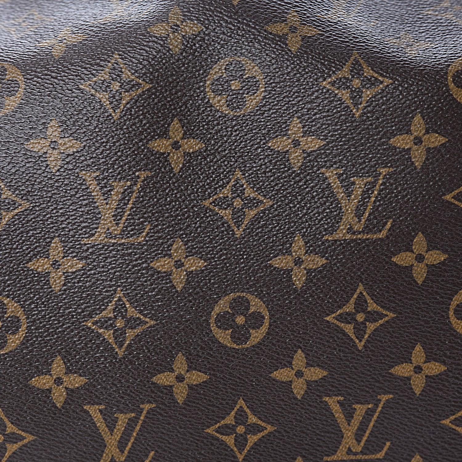 Louis Vuitton Monogram Berri MM 9 of 15