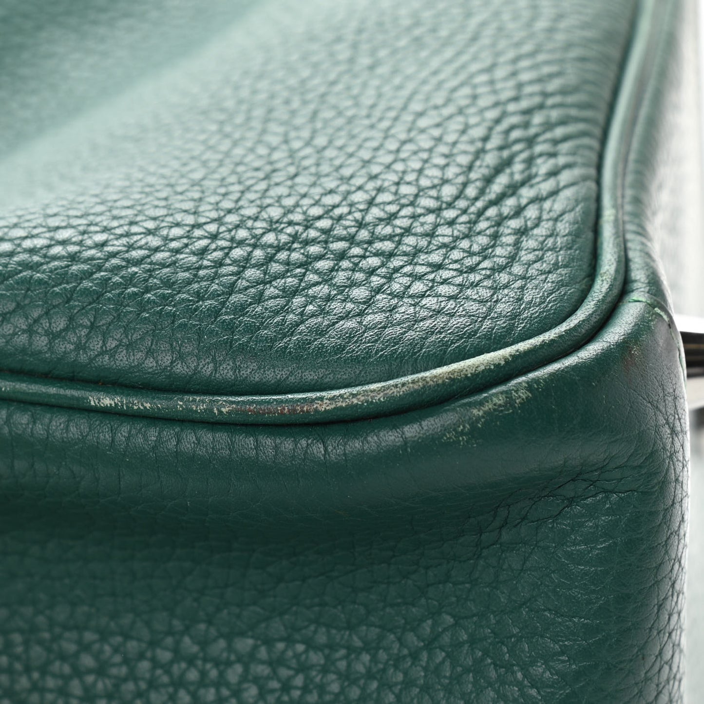 Taurillon Clemence Lindy 26 Malachite