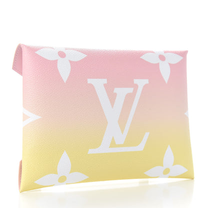 Louis Vuitton Monogram Giant By The Pool Kirigami Pochette Set 4 of 12
