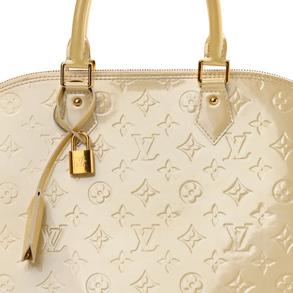 Louis Vuitton Vernis Alma GM Blanc Corail 8 of 18