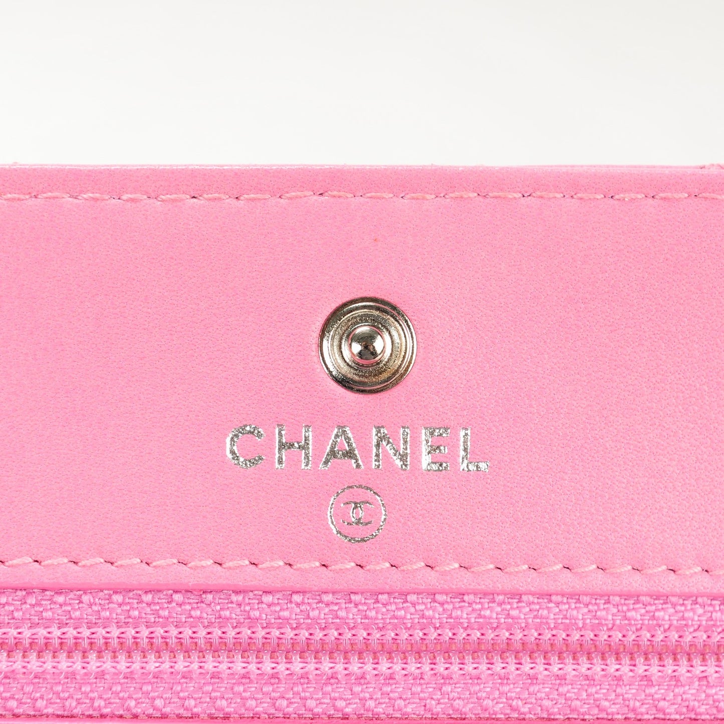 Lambskin Micro Quilted Wallet On Chain WOC Pink
