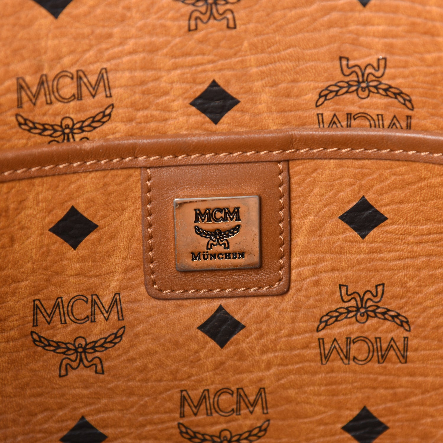 MCM Visetos Crocodile Embossed Medium Liz Shopper Tote Cognac 7 of 10