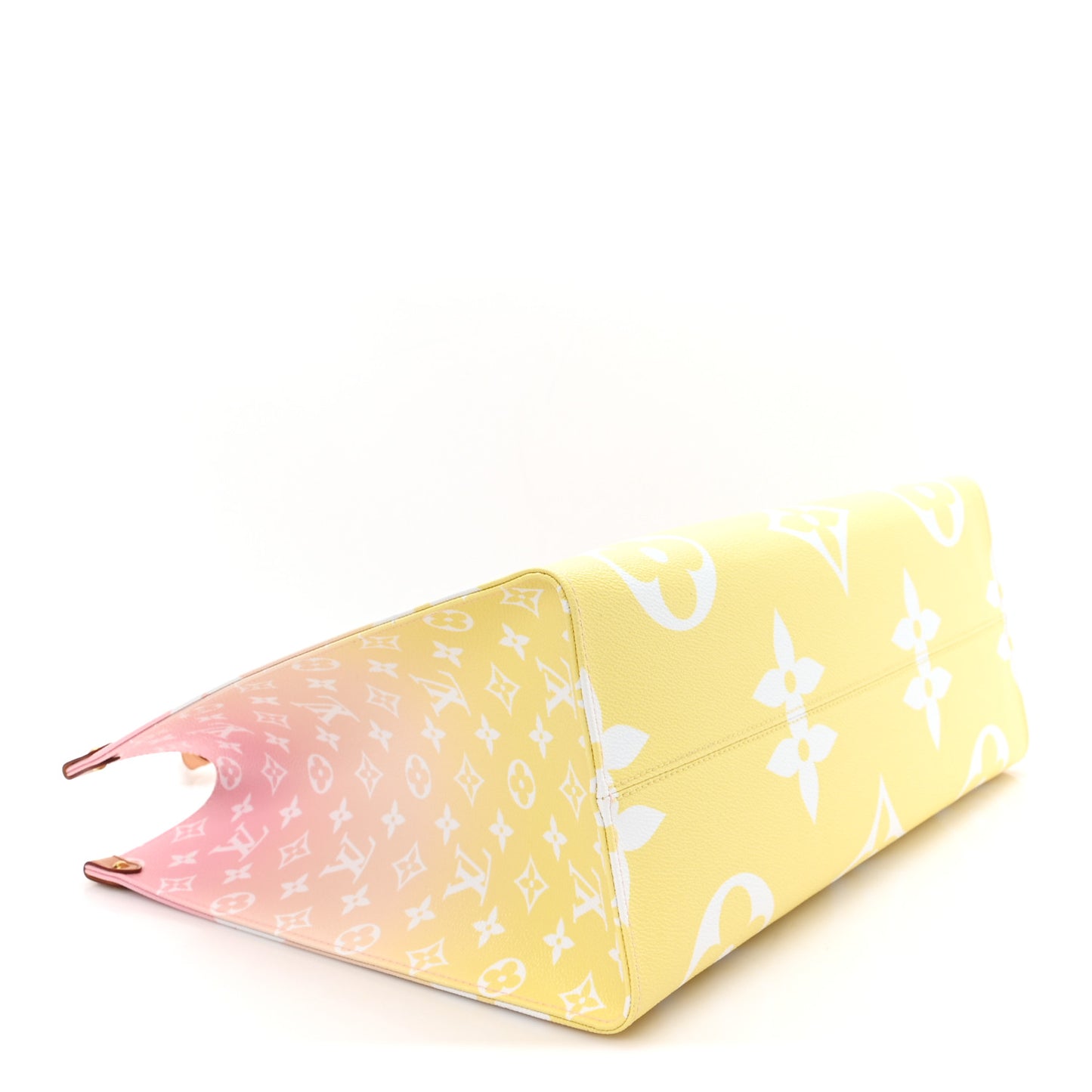 Monogram Giant By The Pool Onthego GM Light Pink