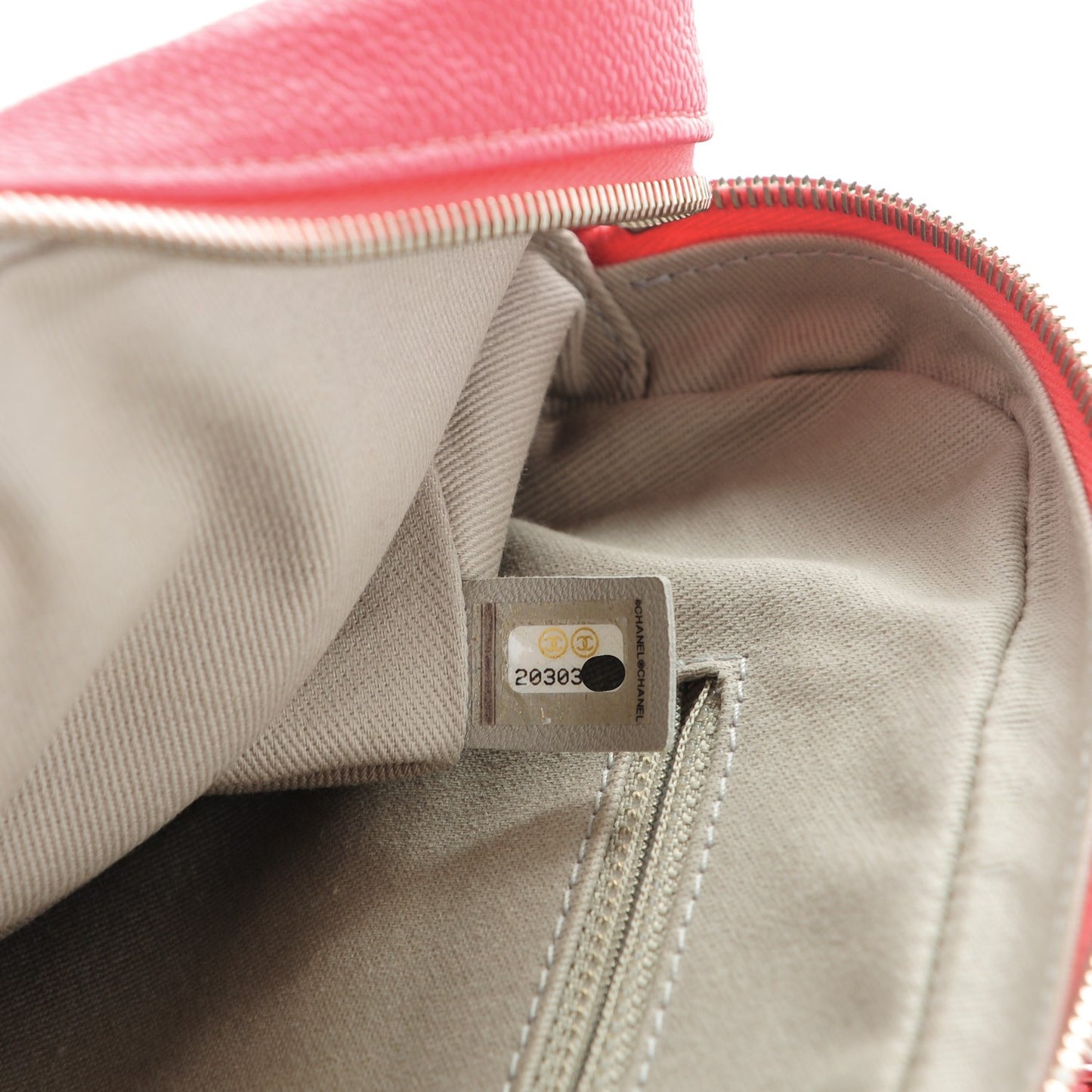 Caviar Quilted Jumbo Easy Flap Coral