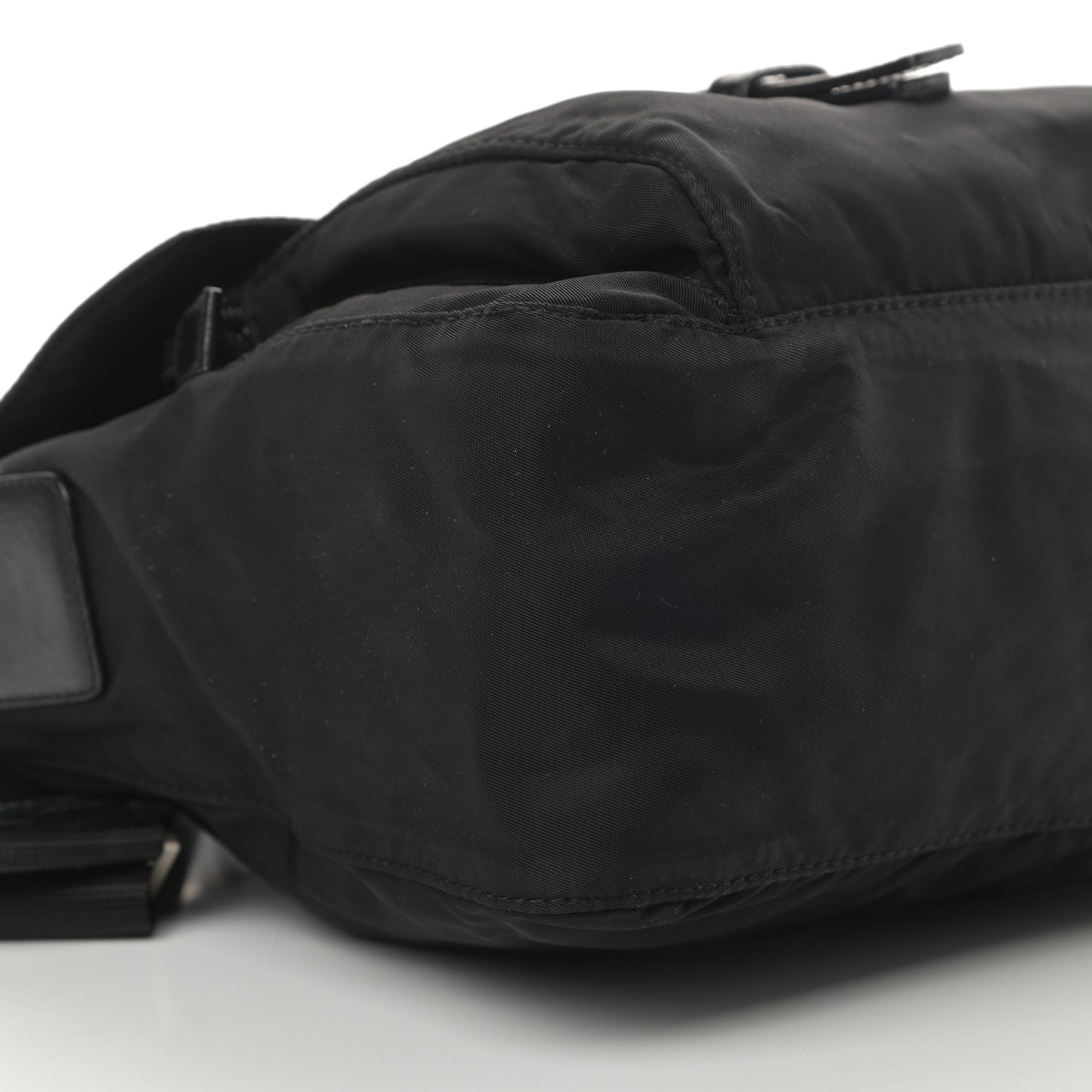 Nylon Vela Small Hunting Bag Black