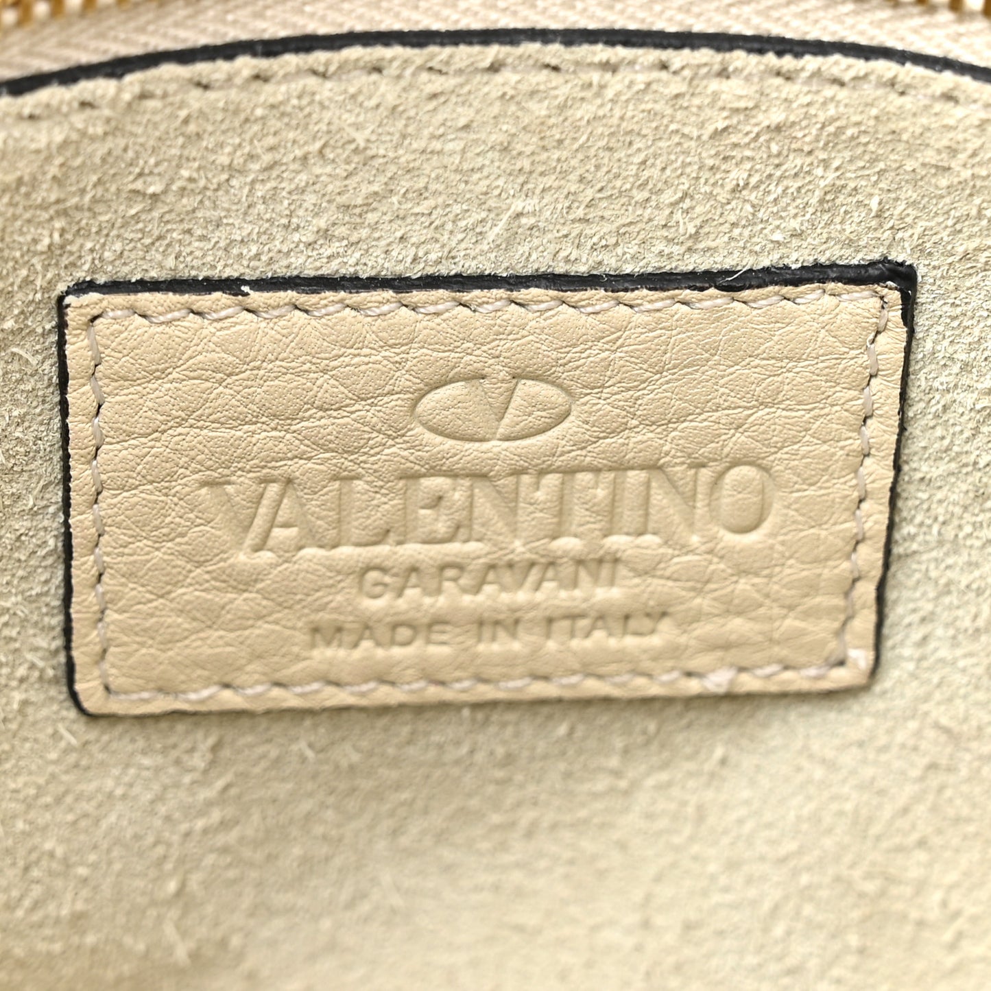 VALENTINO GARAVANI Grained Calfskin Medium My Rockstud Frame Bag Light Ivory