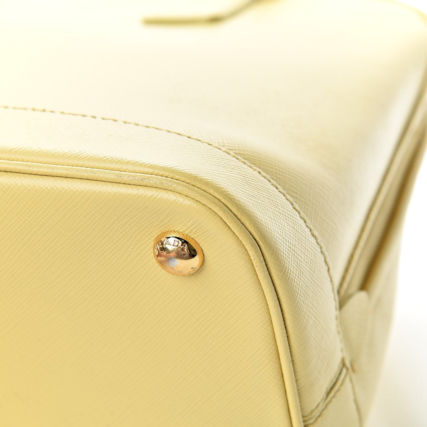 Saffiano Lux Large Open Promenade Tote Ginestra