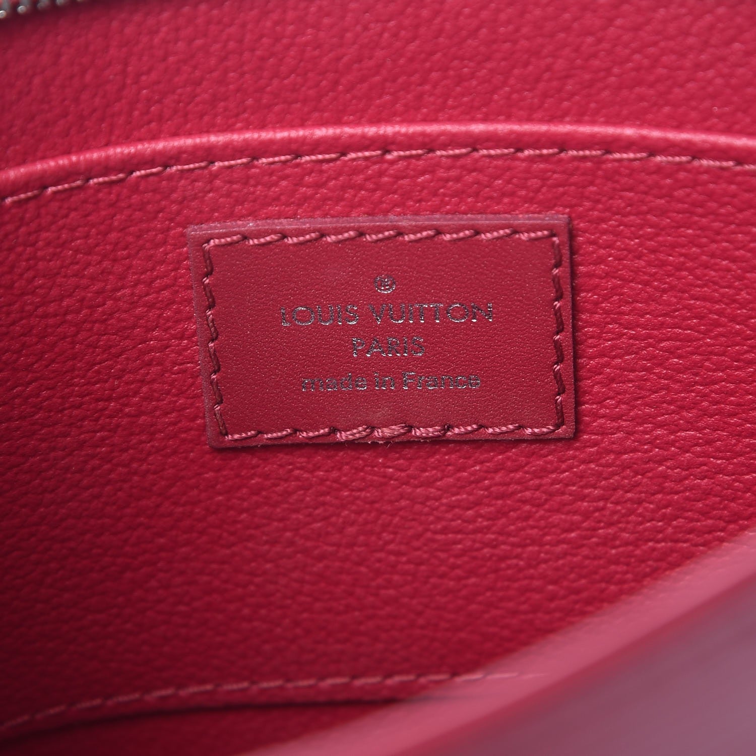 Louis Vuitton Epi Toiletry Pouch 19 Fuchsia 6 of 8