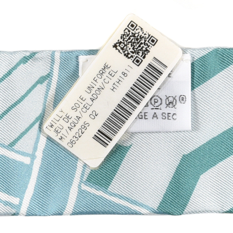 Silk Jeu de Soie Uniforme Twilly Aqua Celadon Ciel