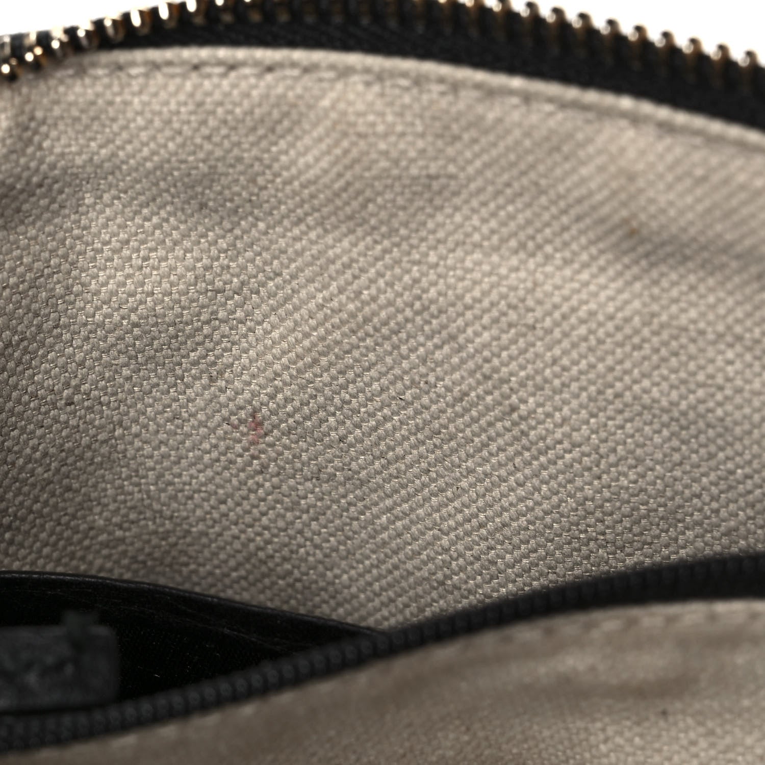 Gucci Pebbled Calfskin Soho Wristlet Black 10 of 10