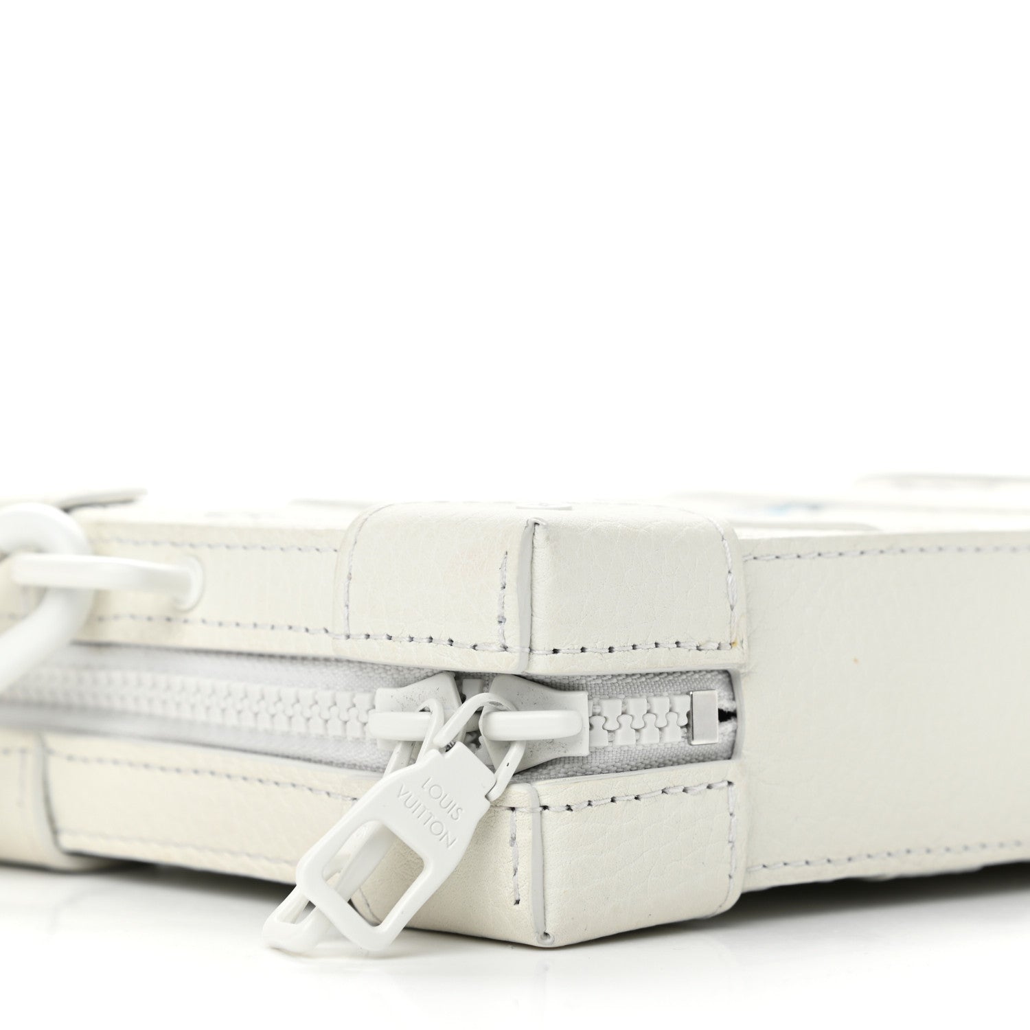 Louis Vuitton Taurillon Monogram LV Friends Soft Trunk Wallet White 9 of 11