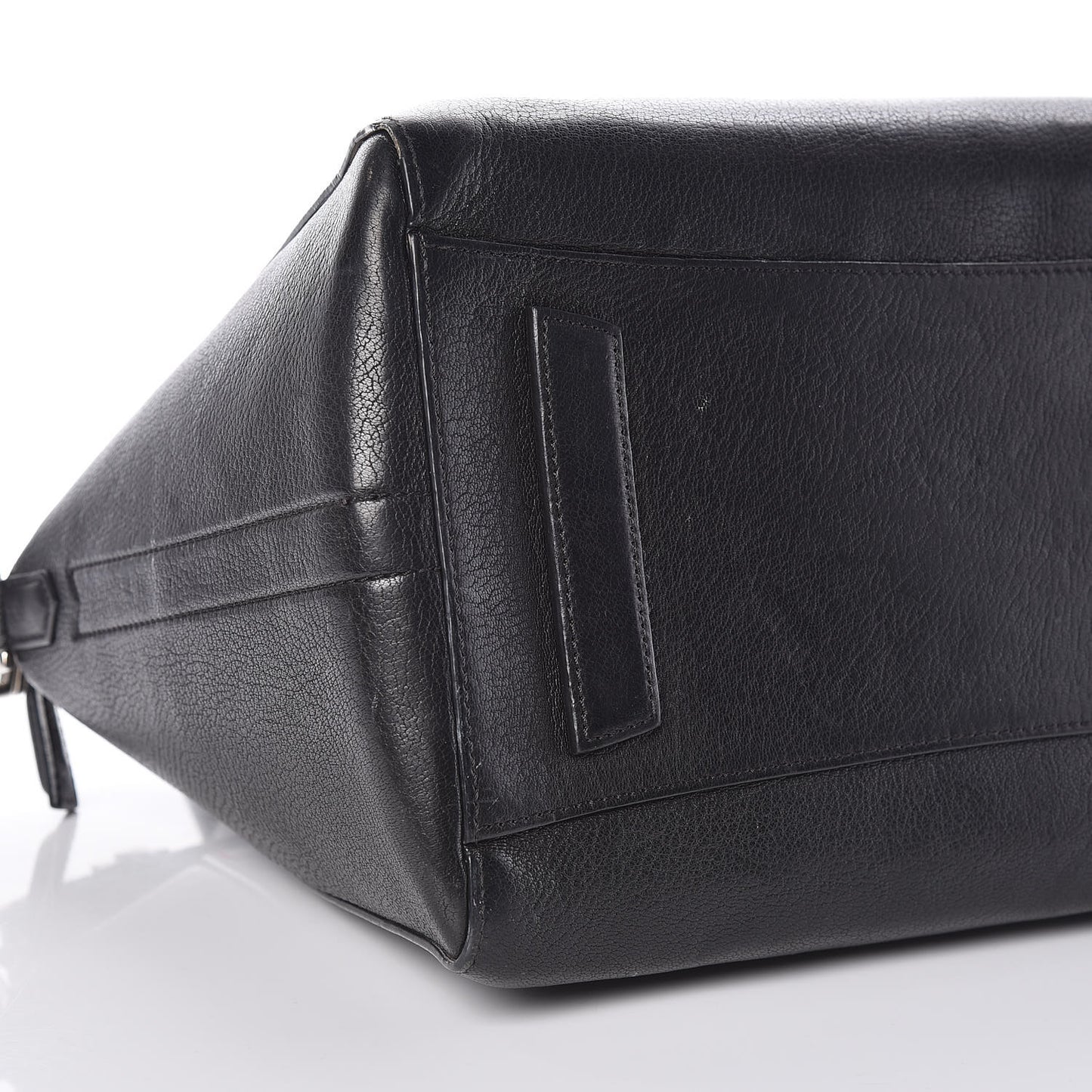 Sugar Goatskin Medium Antigona Black