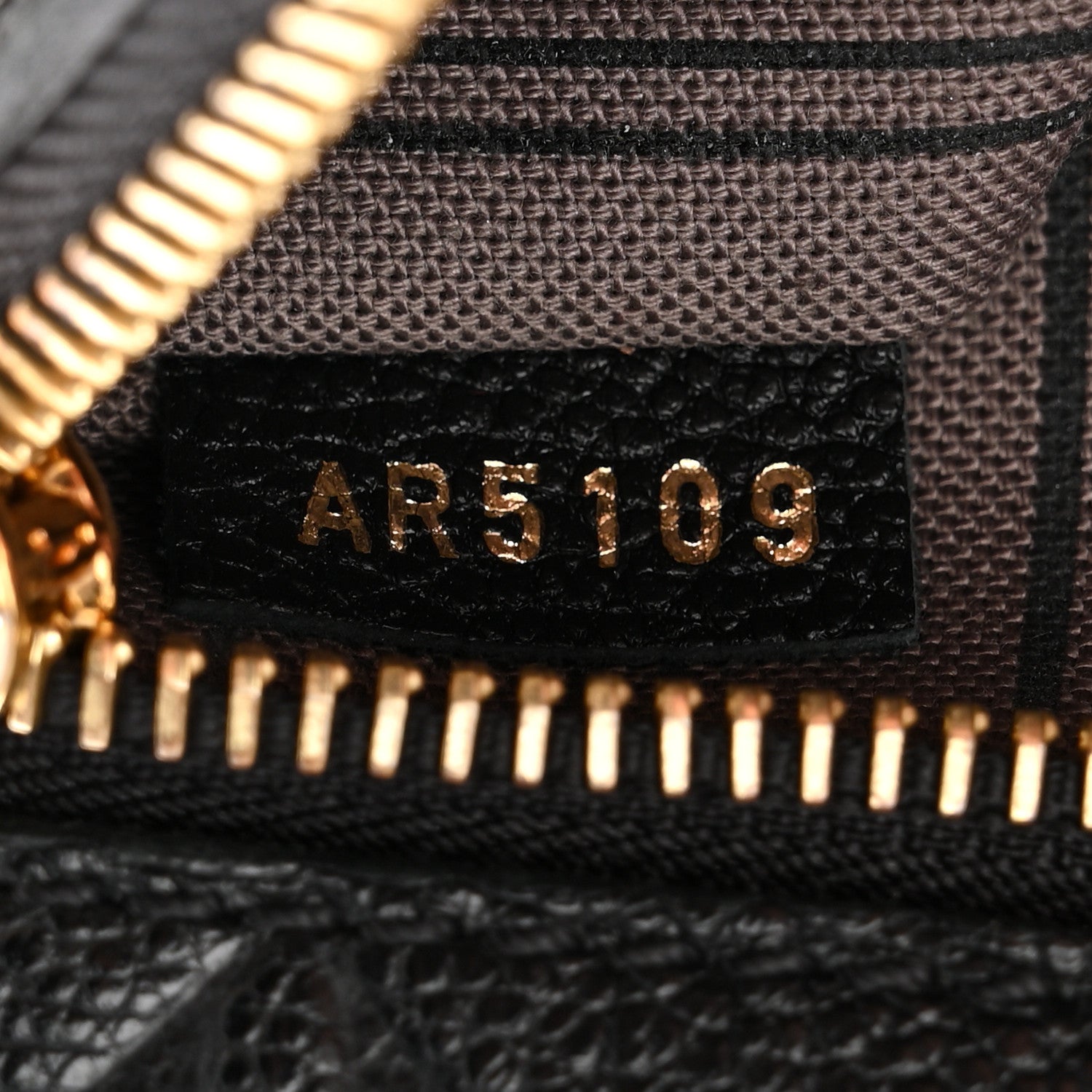 Louis Vuitton Empreinte Pochette Metis Black 7 of 11