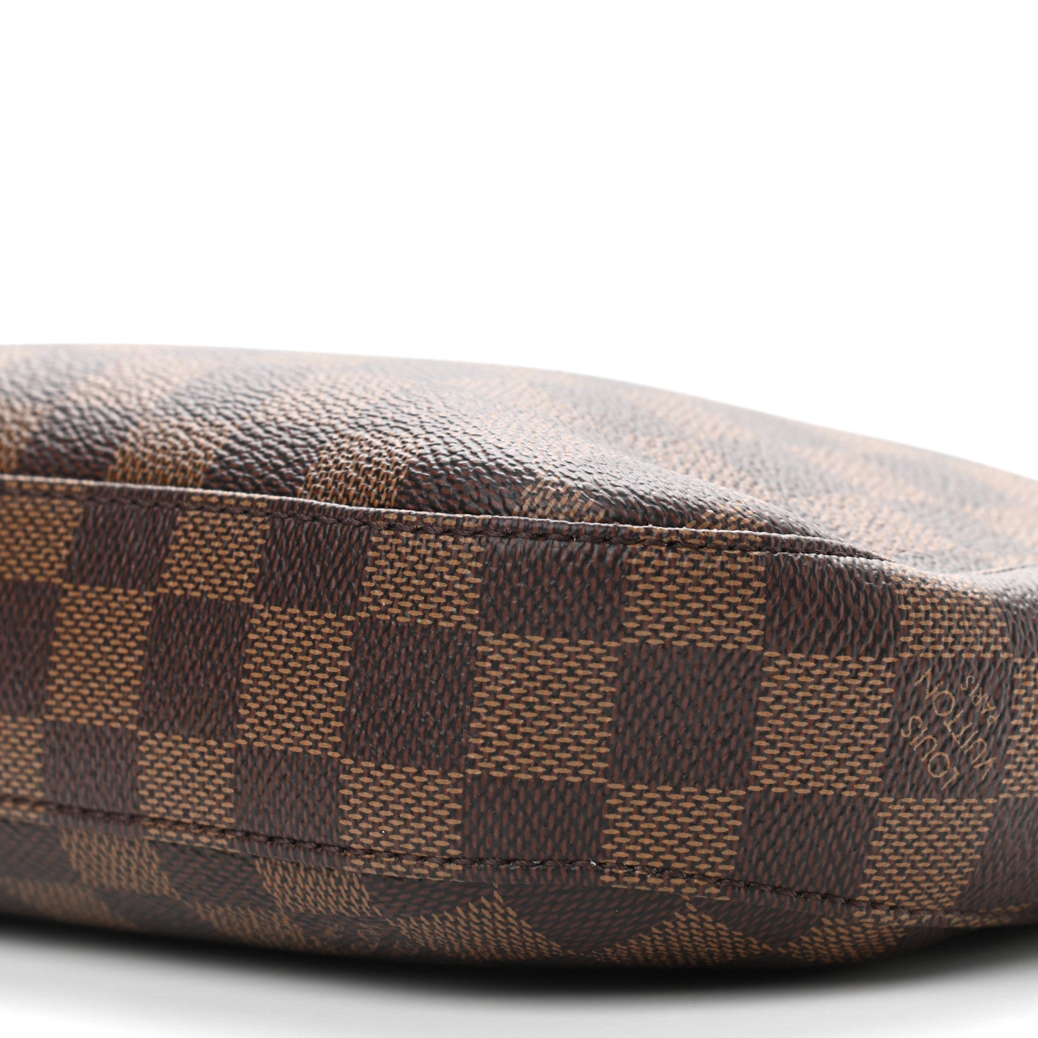 Louis Vuitton Damier Ebene South Bank Besace 8 of 8