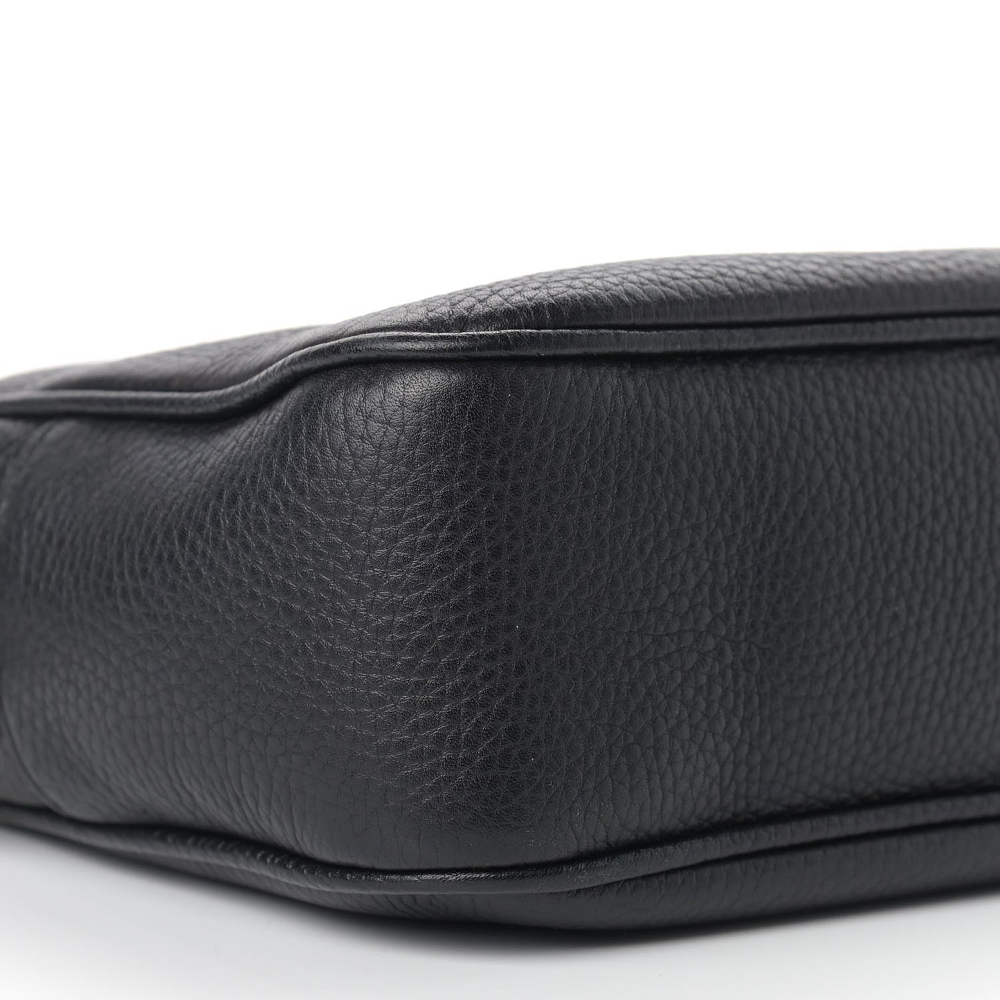 Pebbled Calfskin Small Soho Disco Bag Black