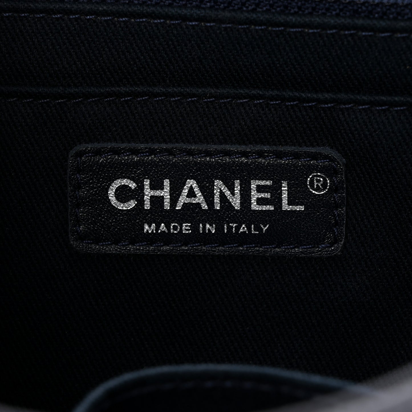 Washed Caviar Quilted Small Square Turn Around Ligne Flap Navy