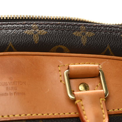 Louis Vuitton Monogram Evasion Sports Bag 10 of 12