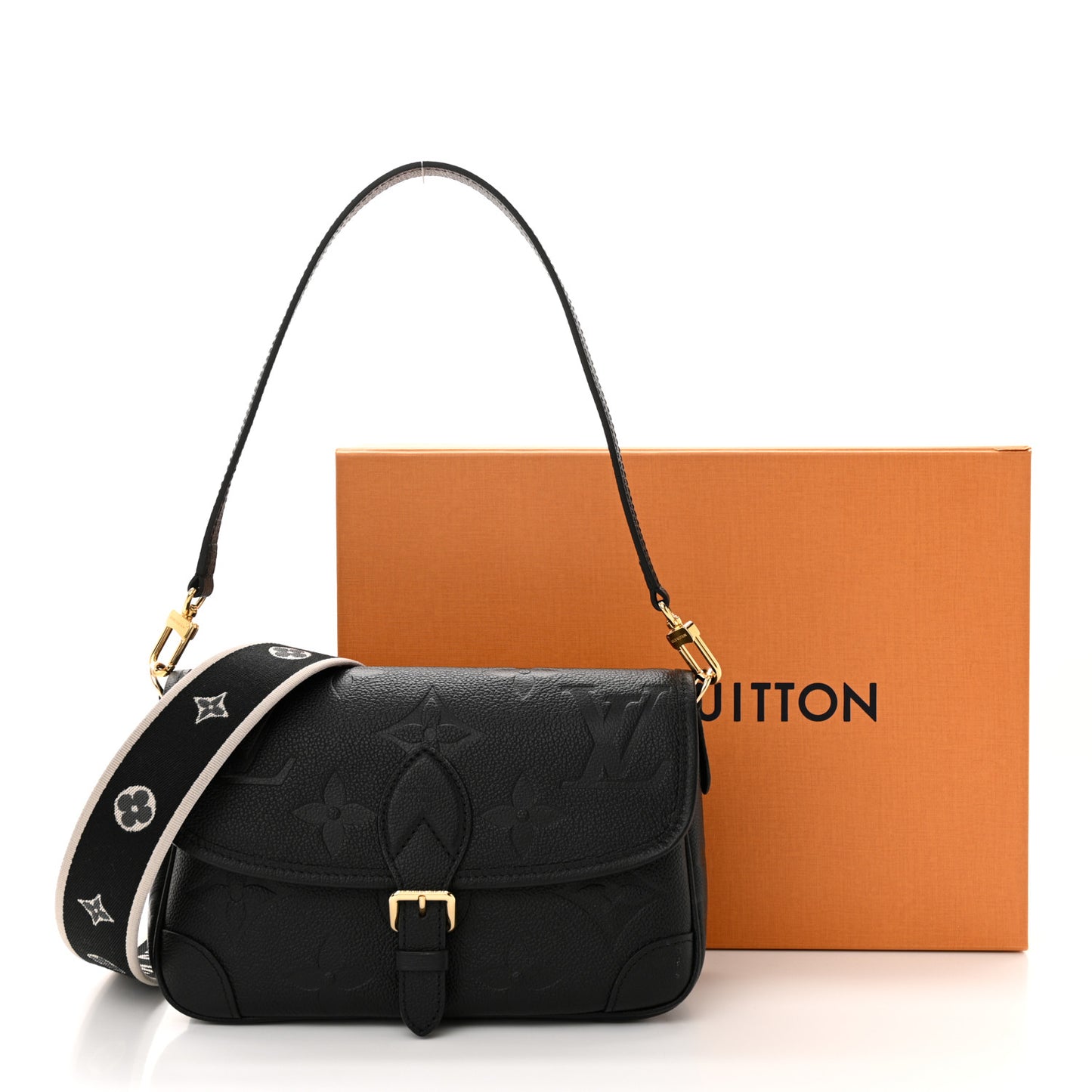 Empreinte Monogram Giant Diane Black