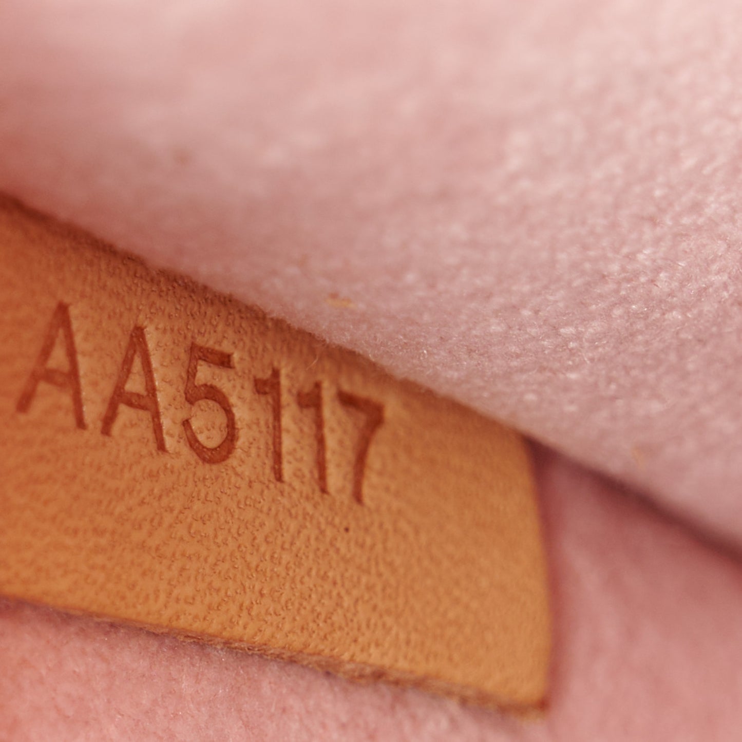 Vernis Neo Triangle Rose Ballerine