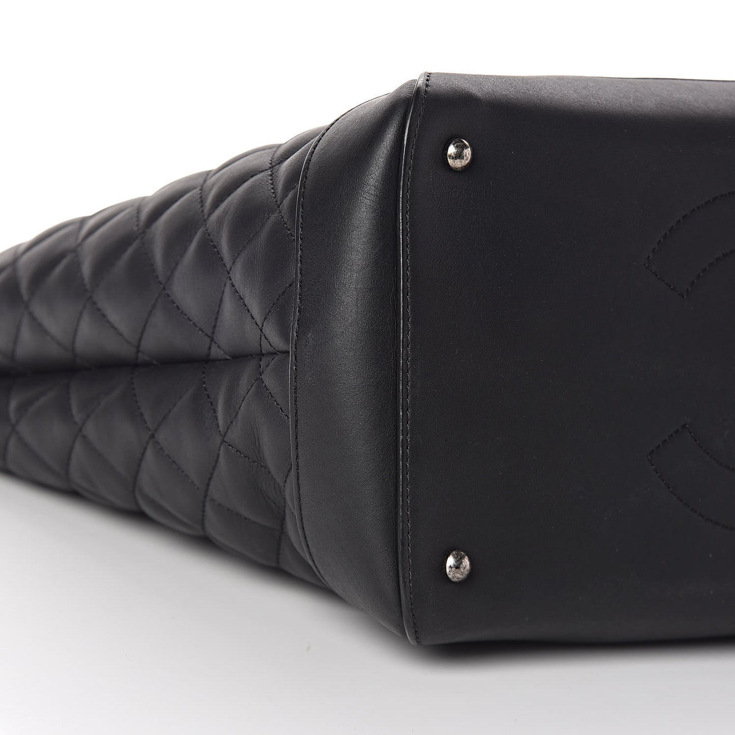Calfskin Quilted Large Easy Shopping Tote Black