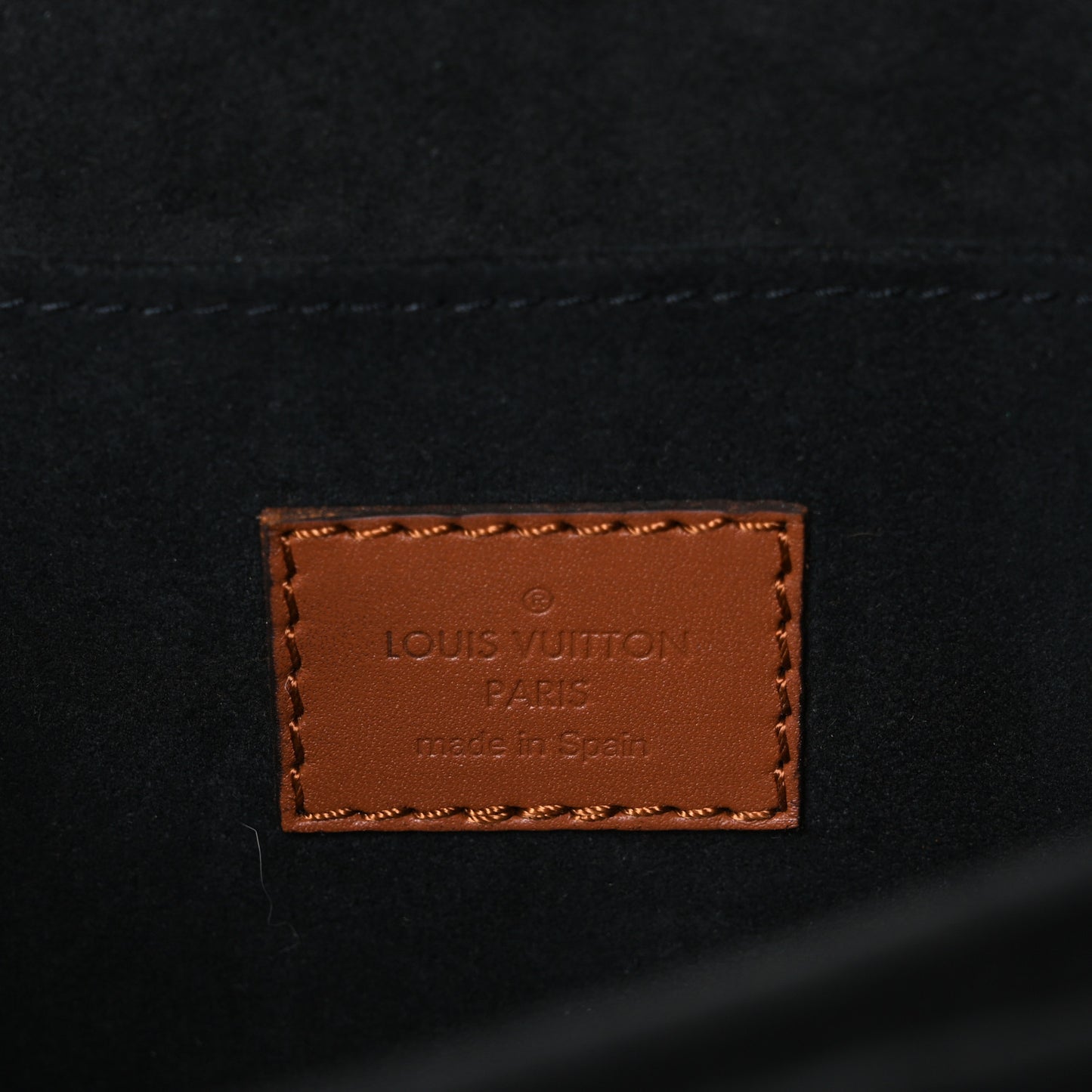 Reverse Monogram Dauphine MM