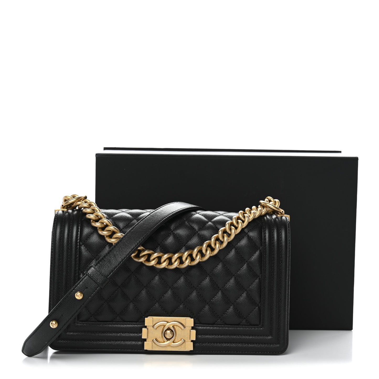 Caviar Quilted Medium Boy Flap Black