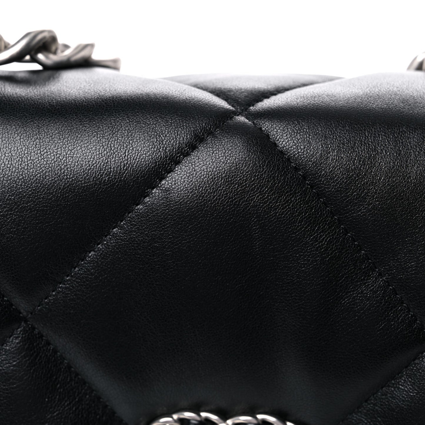Lambskin Quilted Medium Chanel 19 Flap Black