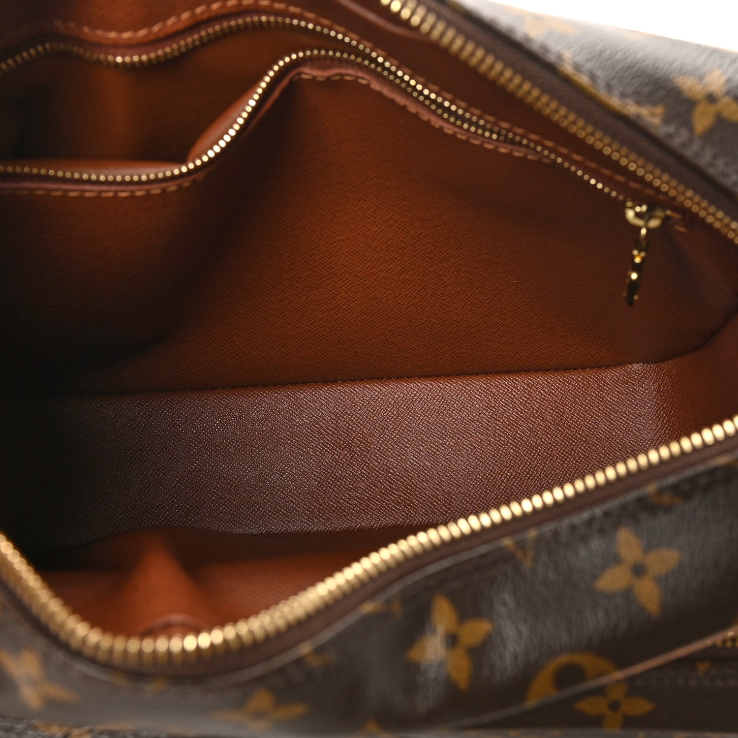Louis Vuitton Monogram Nil 28 5 of 9