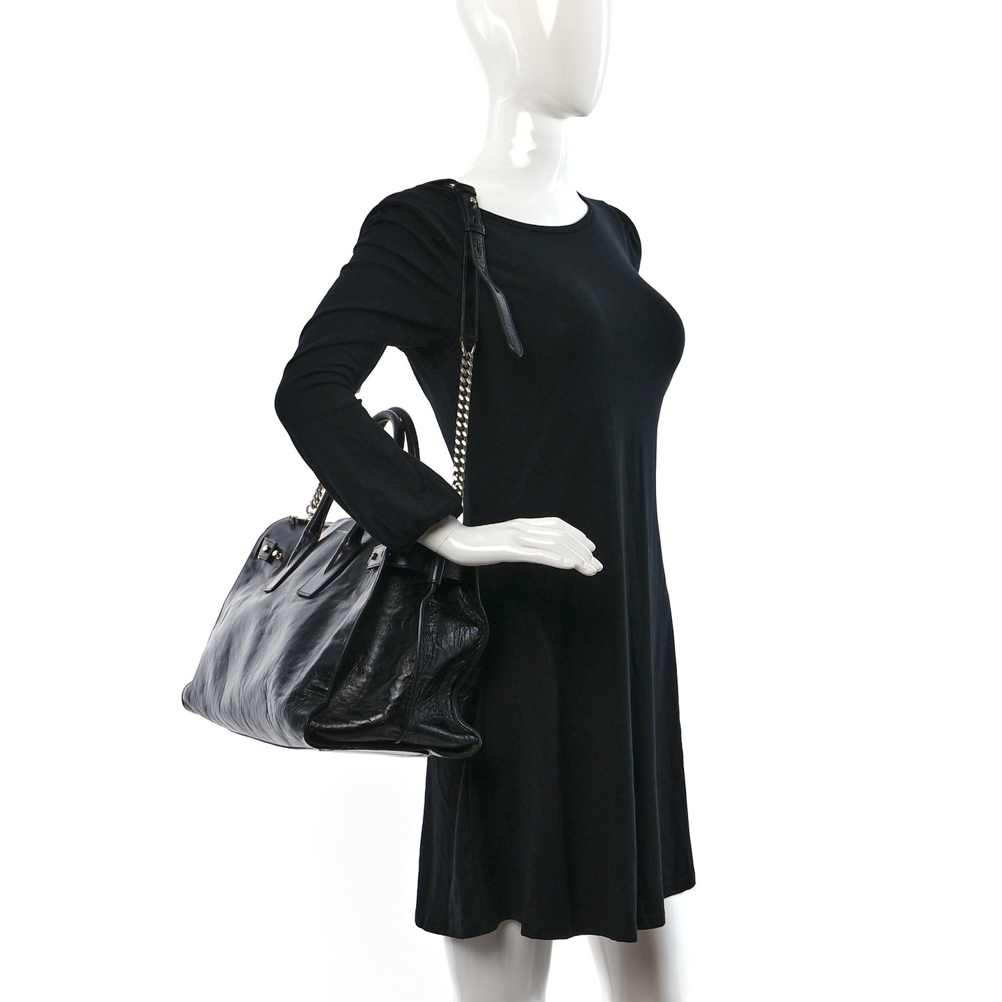 Cracked Shiny Calfskin Medium Souple Sac De Jour Duffle Black