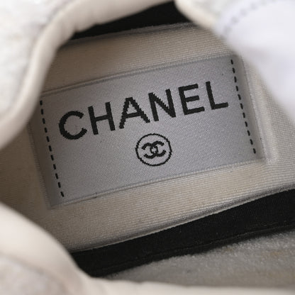 Chanel Painted Iridescent Cotton Tweed Suede Calfskin Womens CC Sneakers 35.5 White Silver Multicolor 7 of 9