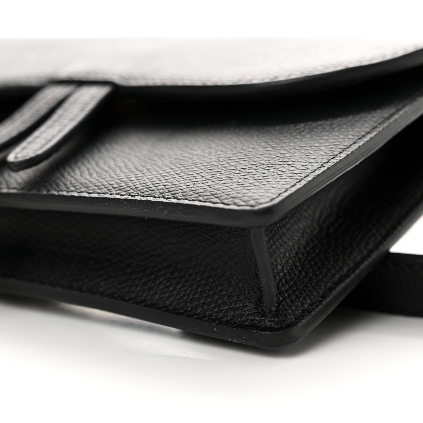 Grained Calfskin Saddle Belt Clutch Black