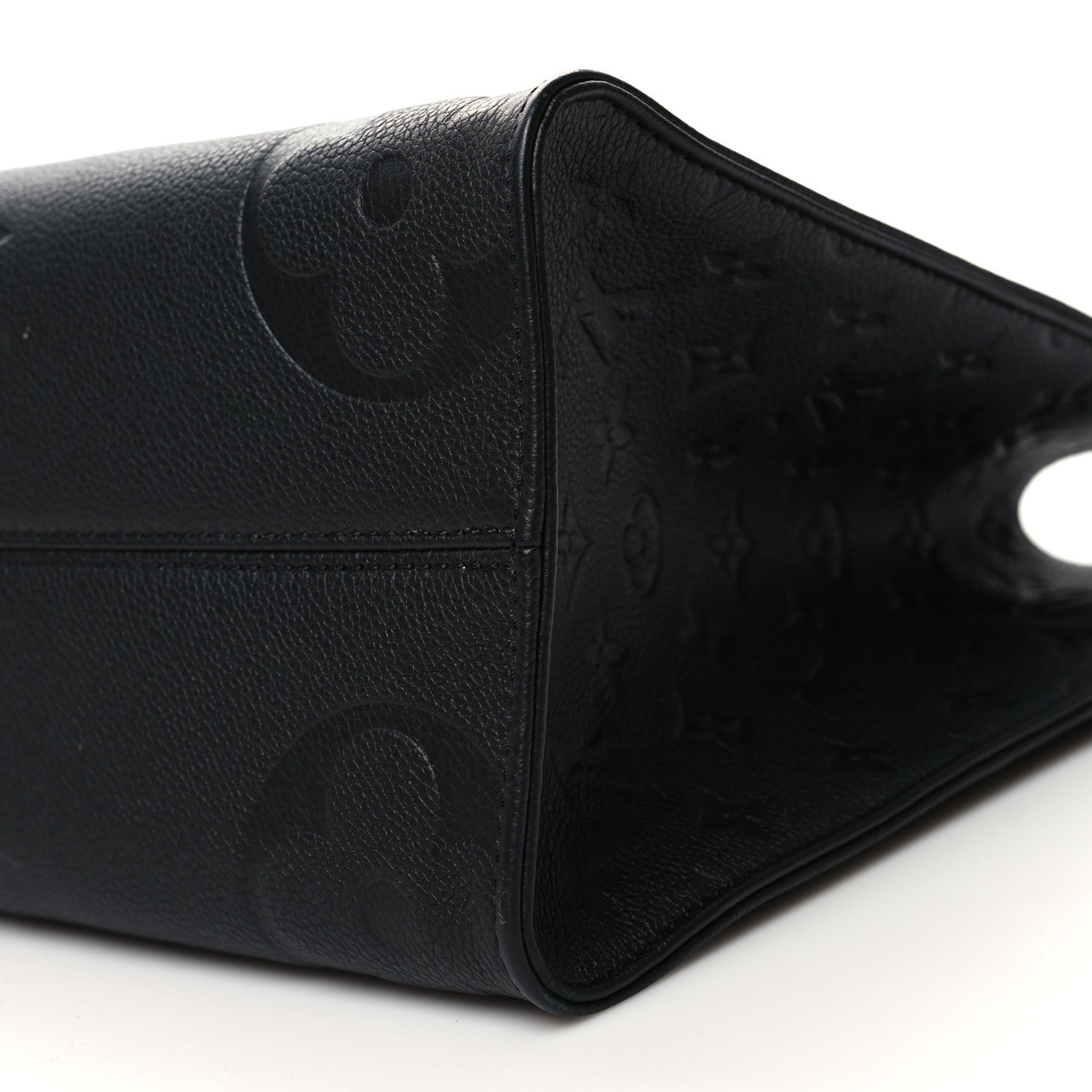 Louis Vuitton Empreinte Monogram Giant Onthego MM Black 9 of 9