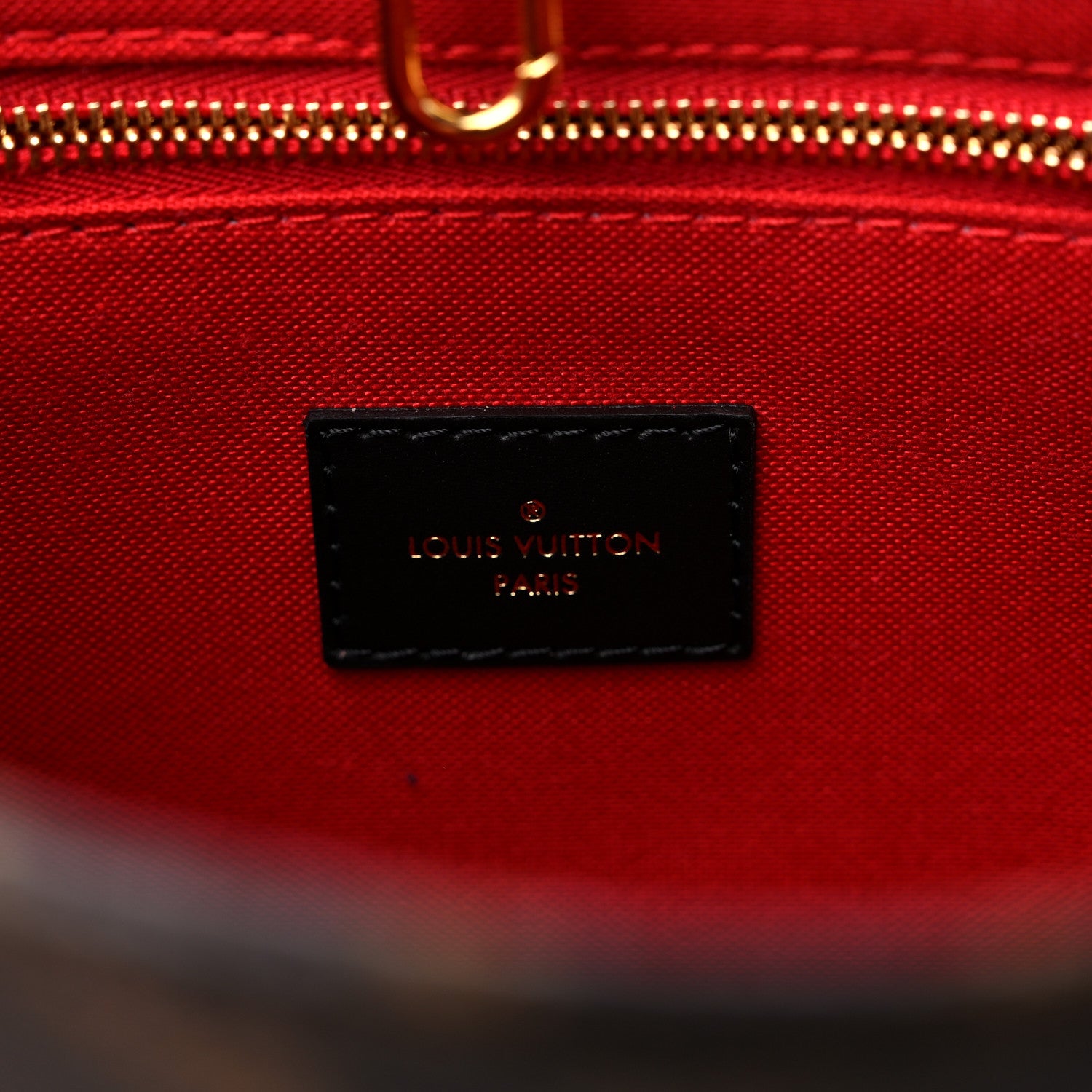 Louis Vuitton Reverse Monogram Giant Onthego PM 6 of 8