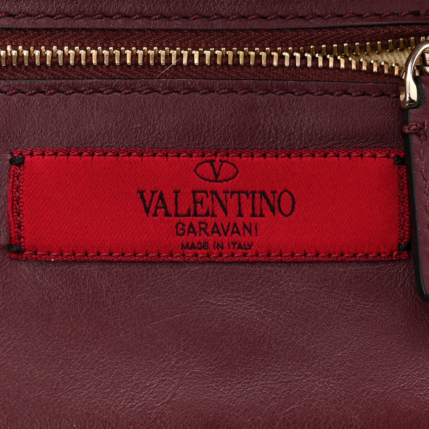 Vitello Mini Rockstud Tote Rubin
