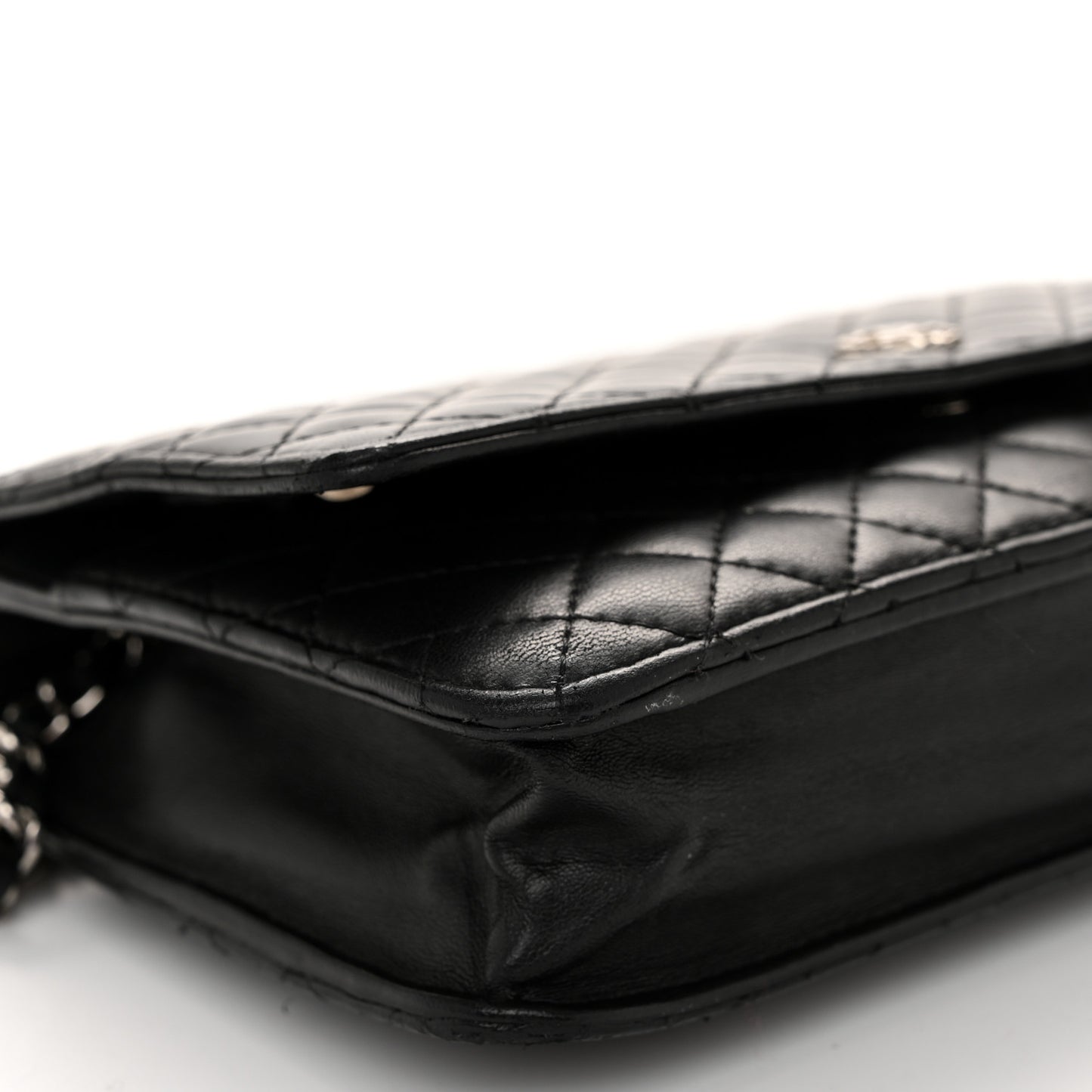 Lambskin Micro Quilted Wallet On Chain WOC Black