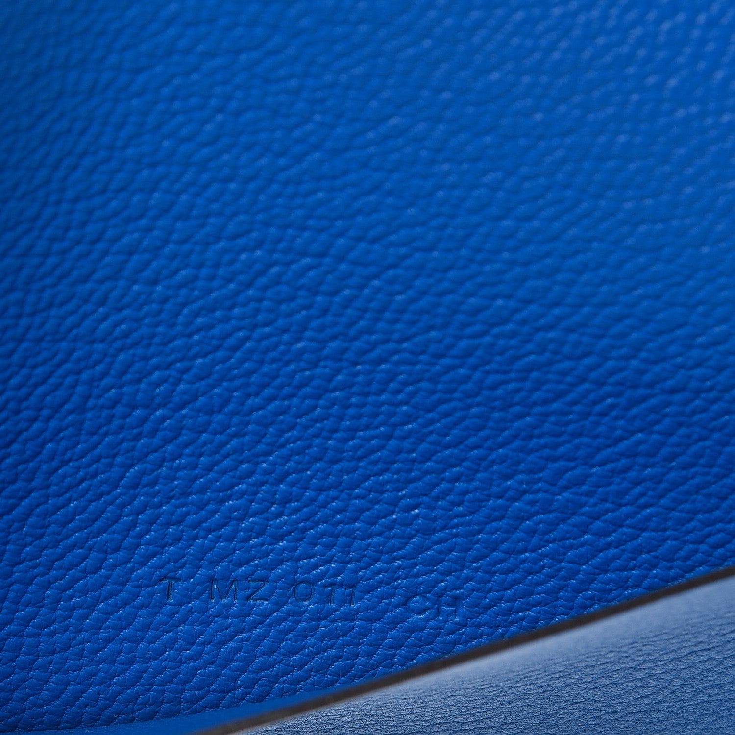 Hermes Evercolor MC2 Magellan Passport Holder Bleu Hydra 7 of 8