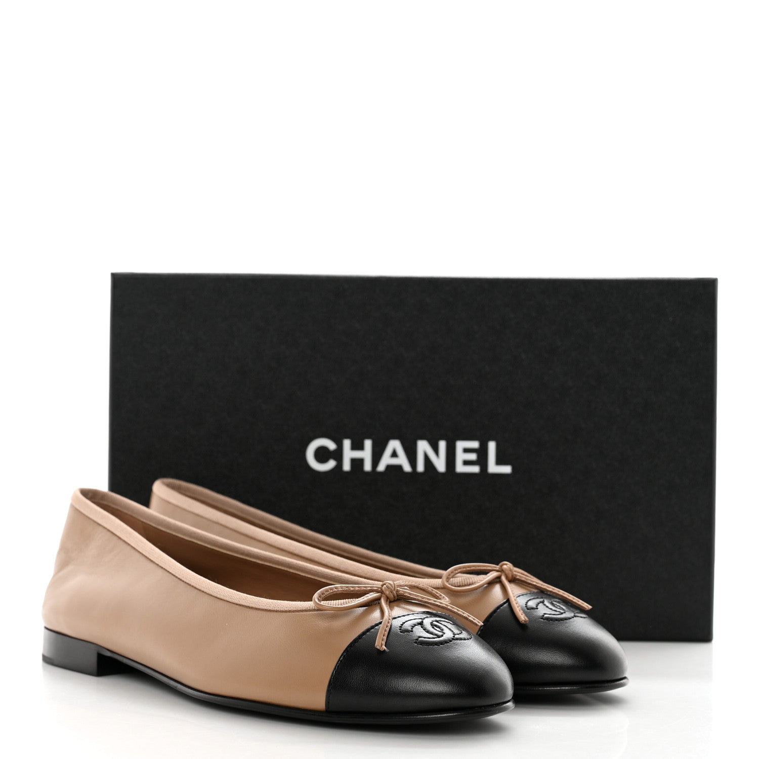 Chanel Lambskin Cap Toe CC Ballerina Flats 41 Dark Beige Black 9 of 9