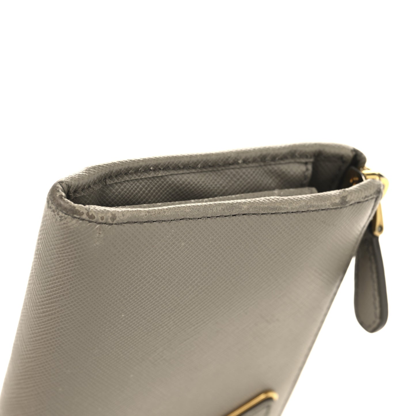 Saffiano Triangle Half Zip Wallet Pomice