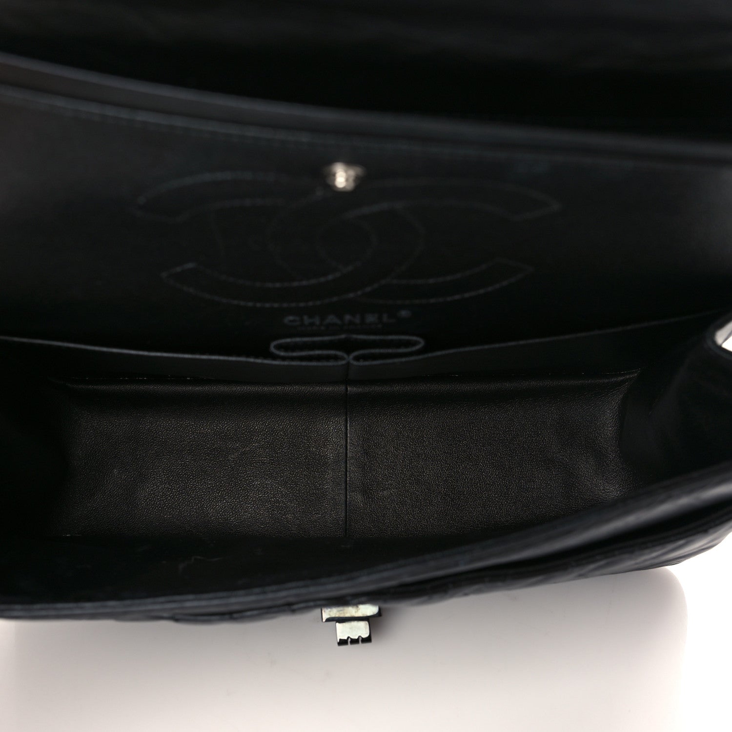 Chanel Aged Calfskin Chevron Quilted 2.55 Reissue 226 So Black 4 of 8