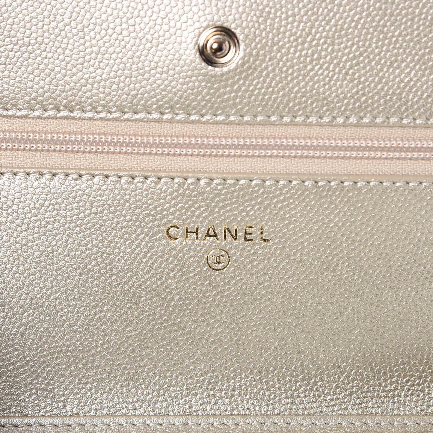 Caviar Quilted Wallet On Chain WOC Light Gold