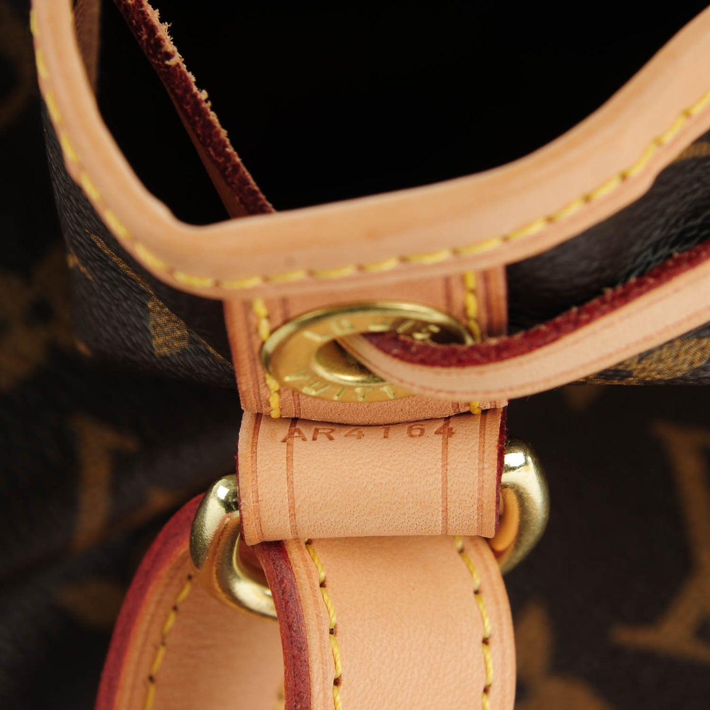 Monogram Noe