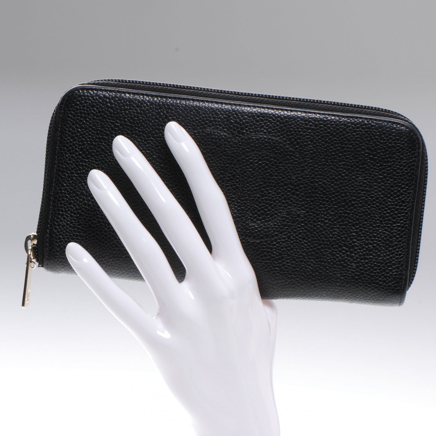 Chanel Caviar Zip Around Wallet Black 2 of 8