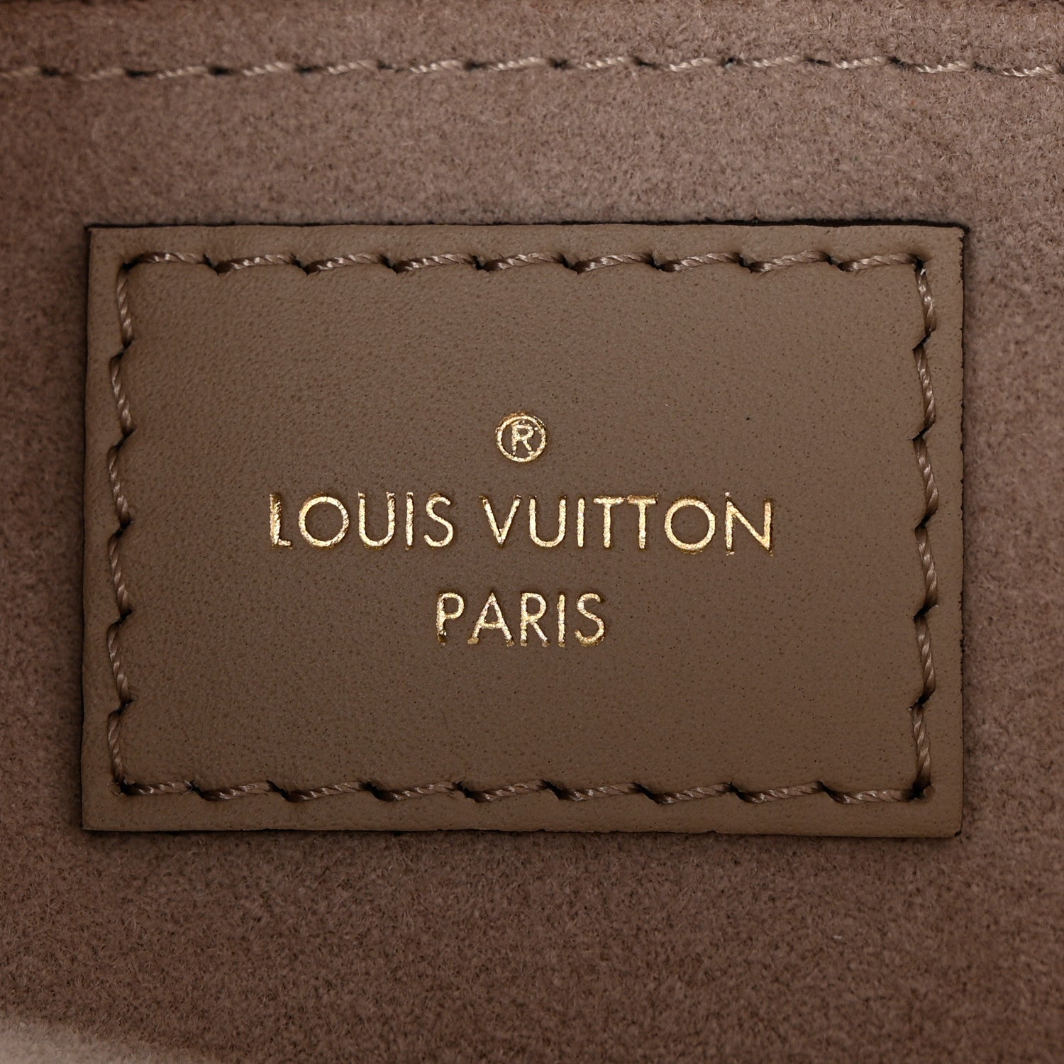Louis Vuitton Empreinte Monogram Giant Onthego MM Tourterelle 6 of 10