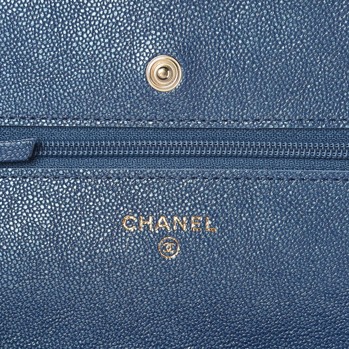 Iridescent Caviar Quilted Wallet On Chain WOC Dark Blue