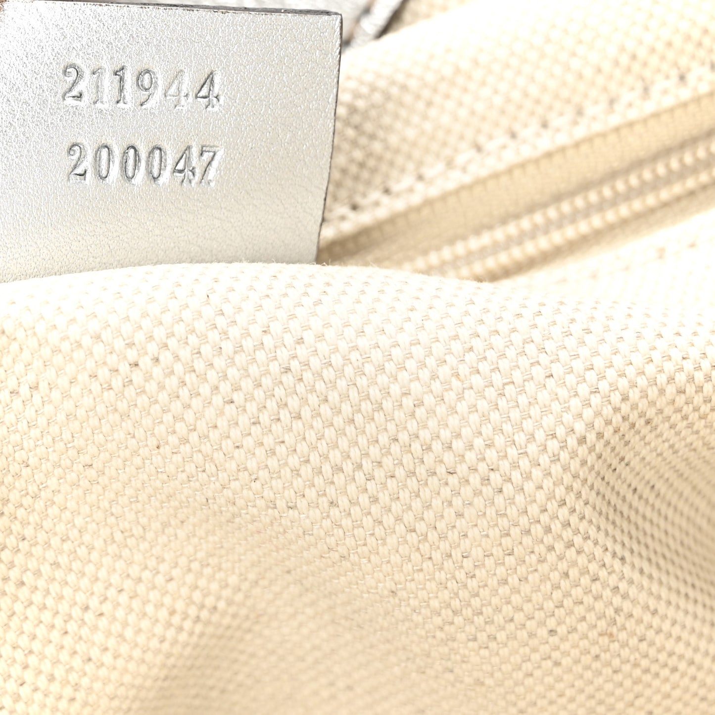 Guccissima Medium Sukey Tote Silver
