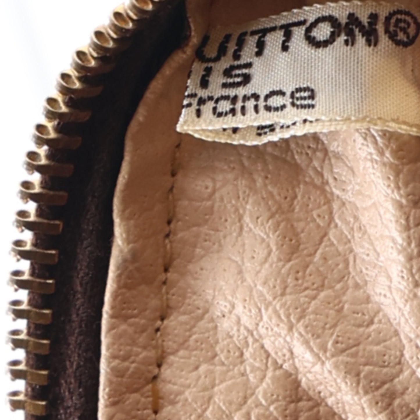 Monogram Trousse Toilette 28